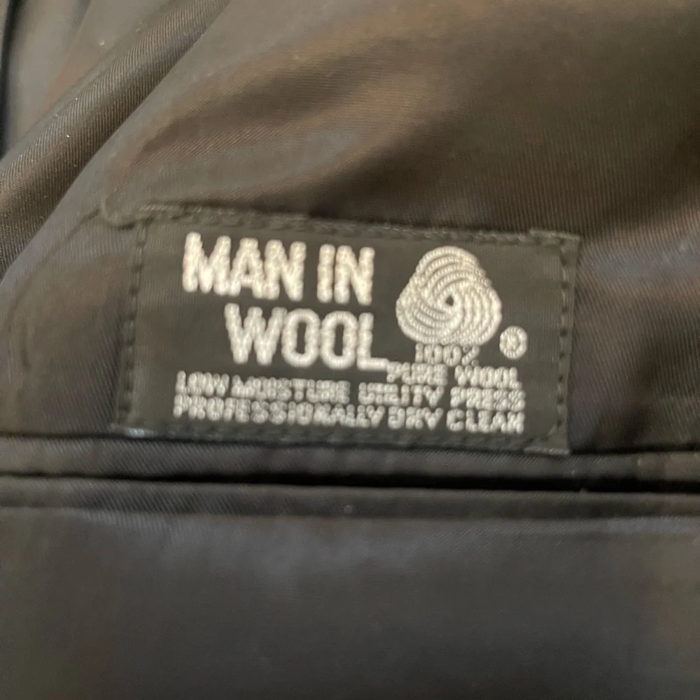 Stafford Men's Black Suit Jacket with Gold Buttons - Picture 4 of 6